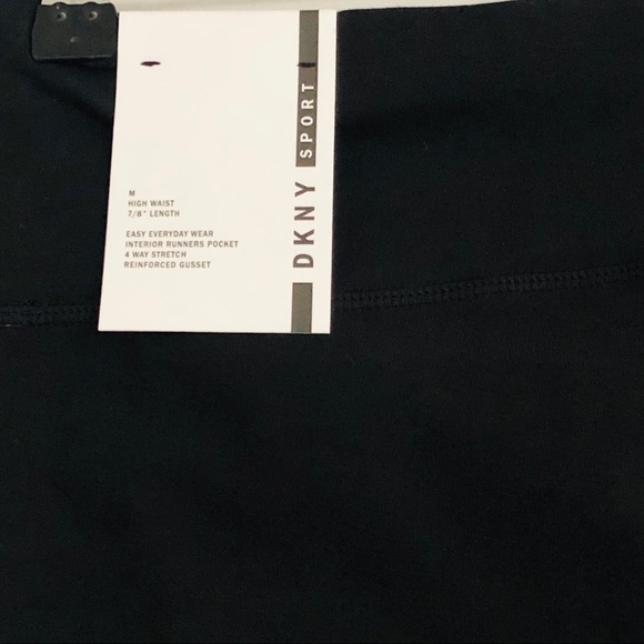 DKNY Black & White Workout Leggings Size Medium - Picture 6 of 6